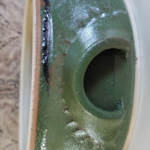 Art Pottery Covered Casserole - Picture 9 of 9